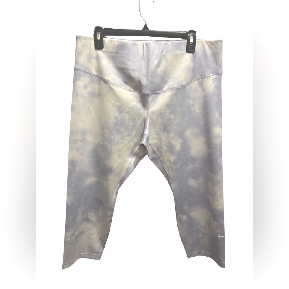 Nike White and Purple Plus Leggings with Cloud Design